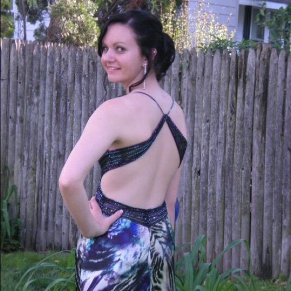 Open back Prom Dress - Picture 3 of 8